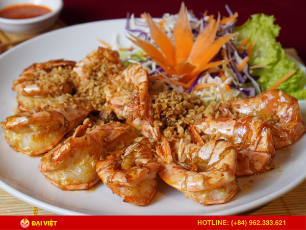 Tôm tại nhà hàng tươi rói, chế biến phương pháp gì khách ăn vào cũng thấy ngọt tươi