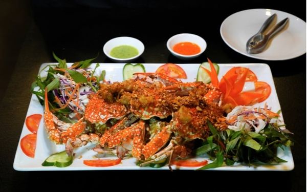 Ghẹ cháy bơ tỏi Đại Việt