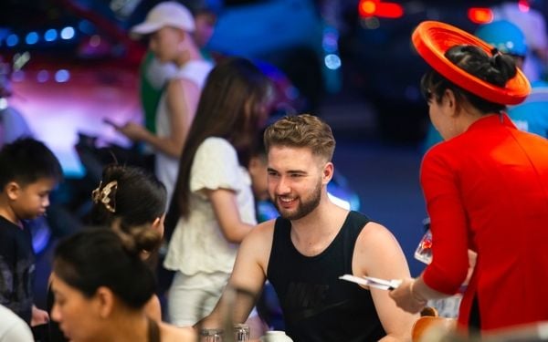 Tinh hoa ẩm thực Việt tại nhà hàng Cua Đại Việt