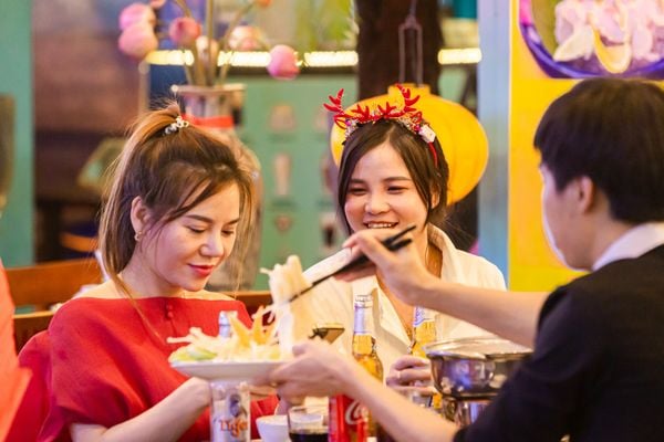 Nhà hàng Đại Việt nhộn nhịp vào mỗi dịp Giáng sinh