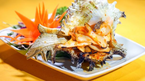 Ẩm thực tại nhà hàng Gạo Đại Việt đa dạng