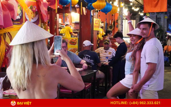 Đến ngay phố Tây Bùi Viện để được trải nghiệm ẩm thực ngon - âm nhạc sôi động
