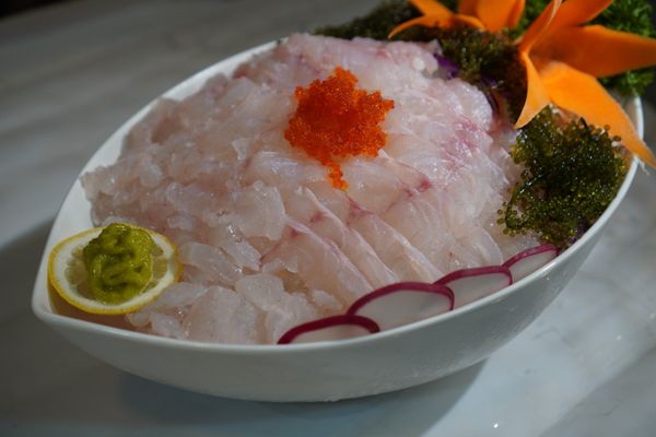 Sashimi cá bống mú