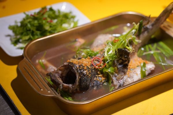 Soy sauce–steamed grouper