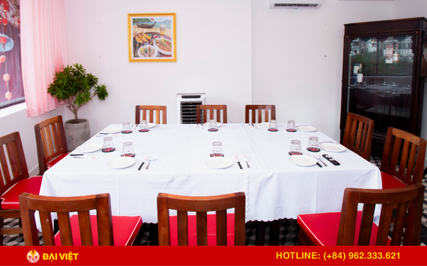 VIP Room at Lua Dai Viet Restaurant