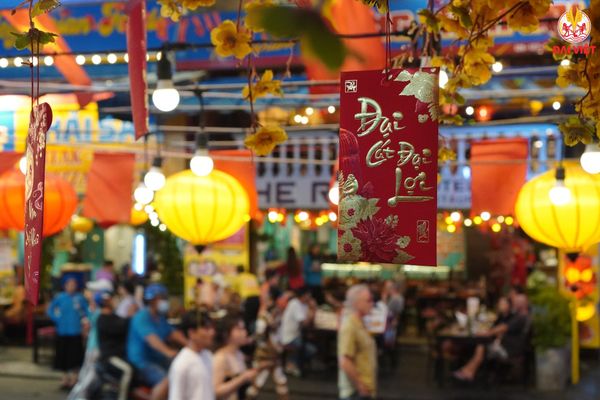 Chuỗi nhà hàng Đại Việt phục vụ khách xuyên suốt dịp Lễ Tết