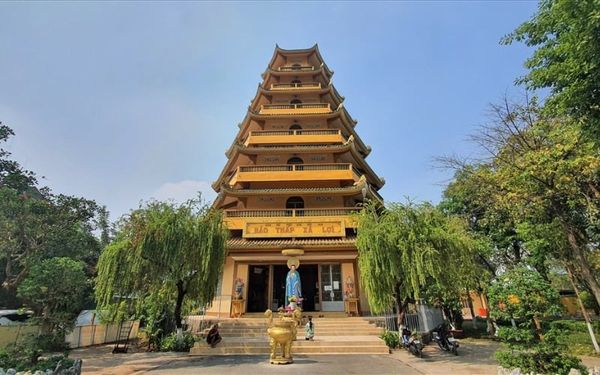 Giac Lam Pagoda