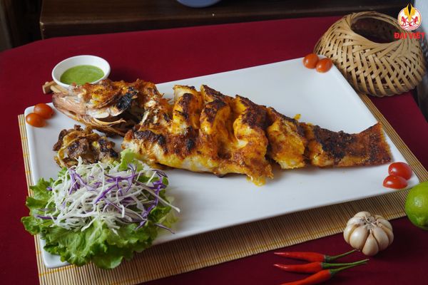 Dai Viet Restaurant boasts a diverse menu of over 300 dishes.