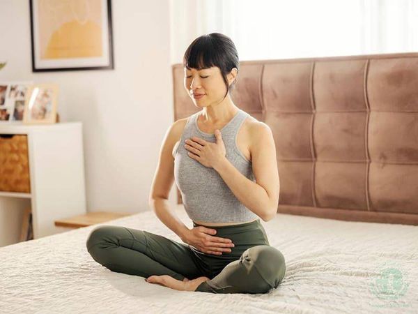 các bài tập thở giúp ngủ ngon, giảm stress