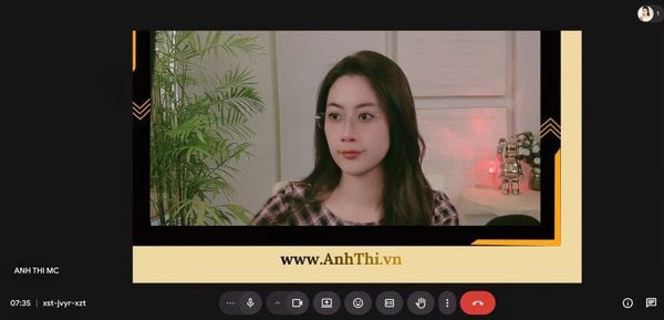 Lớp luyện giọng nói online cùng MC Anh Thi