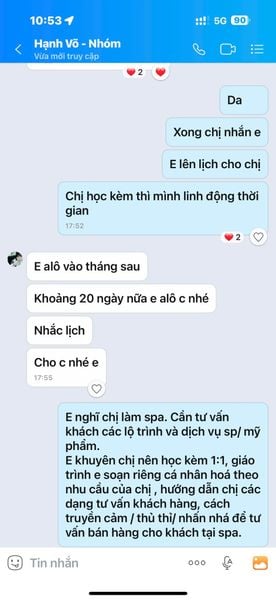 học viên đăng ký sớm lịch học cùng MC Anh Thi trong lộ trình luyện giọng nói truyền cảm