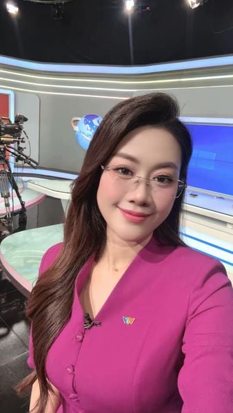 Tại sao người Việt tại nước ngoài nên học MC Online cùng Anh Thi?