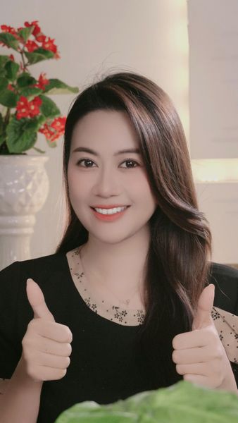 Đánh thức khí chất phụ nữ Việt qua giọng nói cùng Anh Thi Academy