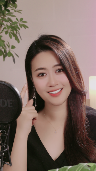 Tiếng Việt là nhà, giọng nói là nhịp cầu