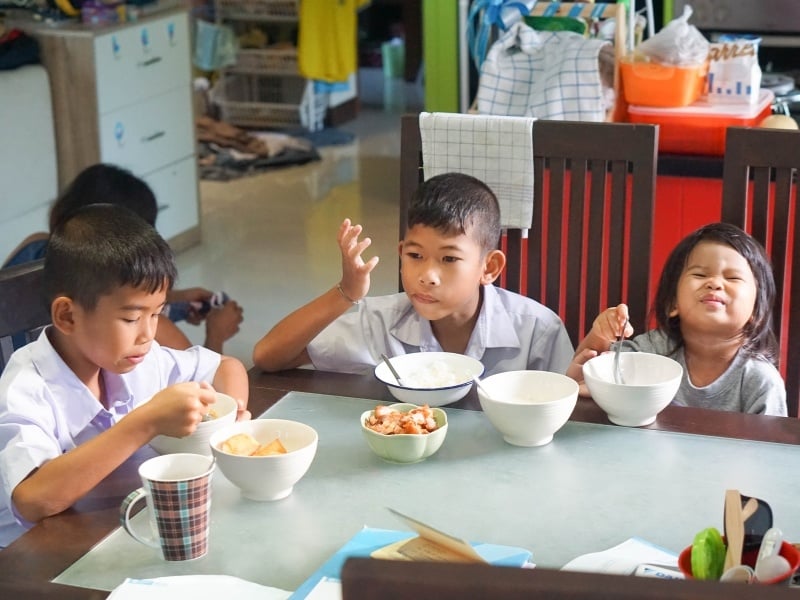 Trẻ em có thể nhịn ăn không?