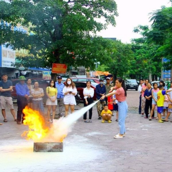 Cách vệ sinh bột bình chữa cháy ABC