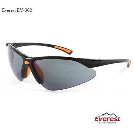 Kính bảo hộ Everest EV302 chống bụi, chống tia UV