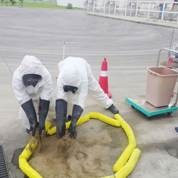 Sự cố tai nạn hóa chất trong kho cảng