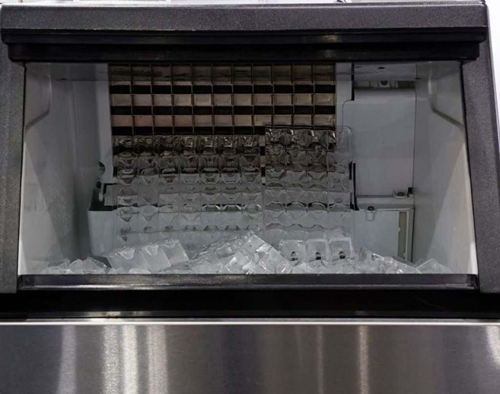 cách vệ sinh máy làm đá công nghiệp