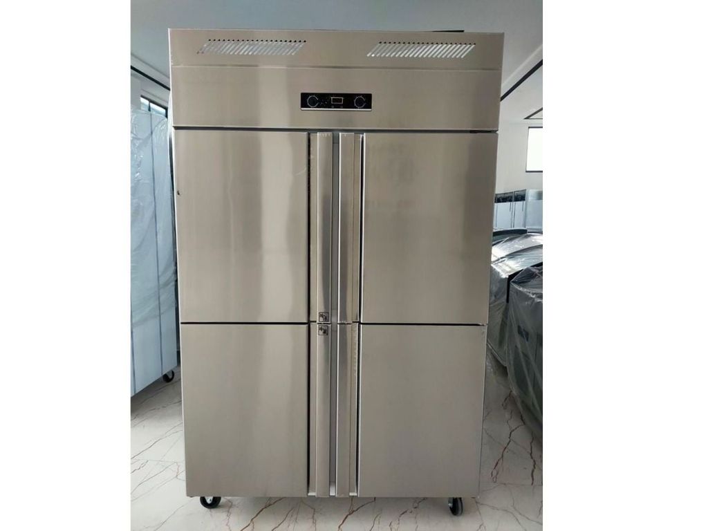 tủ mát công nghiệp cánh inox