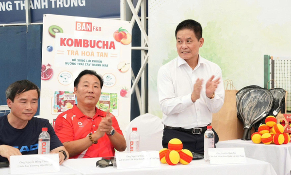Nước ion kiềm Mira tại buổi ra mắt môn ToTEN