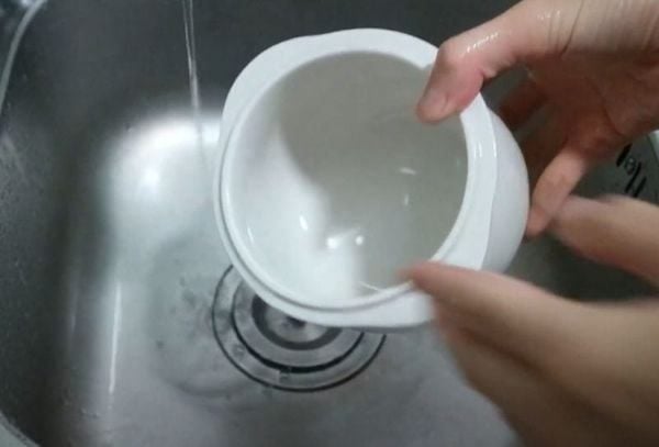 Hướng Dẫn Vệ Sinh Nồi Nấu Chậm Bear Chi Tiết