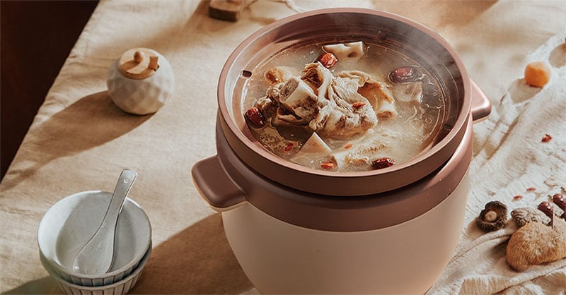 Cách Hầm Xương Bằng Nồi Nấu Chậm Bear