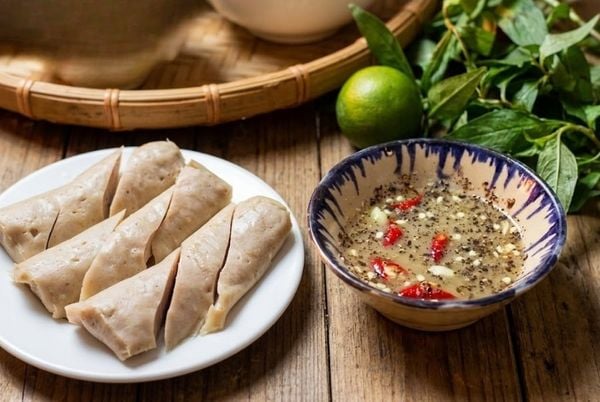 Chen muoi tieu chanh sanh min cham cung cha hue thom nong