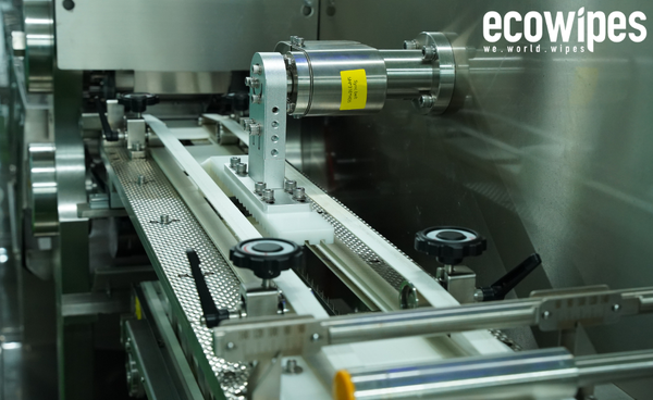 Nhà máy gia công khăn ướt em bé vải sợi tre - EcoWipes Việt Nam
