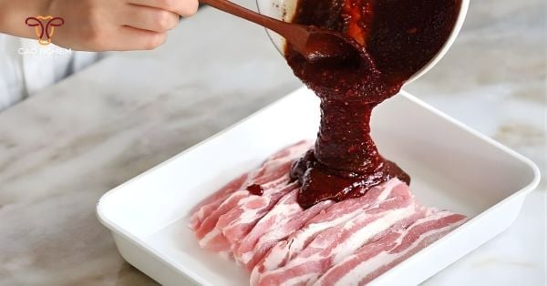Tại sao công đoạn ướp thịt bò lại quan trọng
