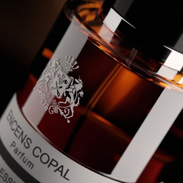 Encens Copal - Deep, rich tones mirror the bold vibrancy of this fresh and captivating fragrance.