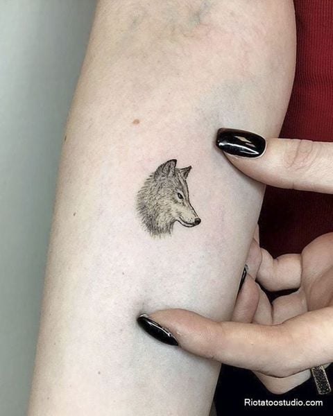 Hình xăm mini sói