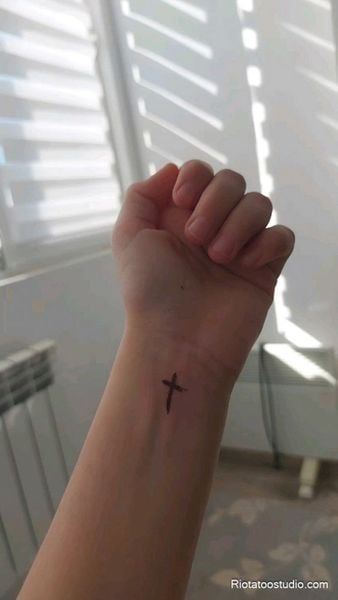 Hình xăm mini thánh giá