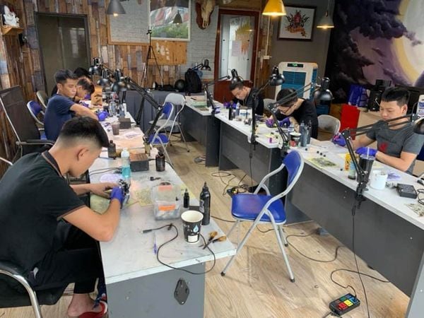 Học xăm – Từ đam mê đến nghề nghiệp vững chắc