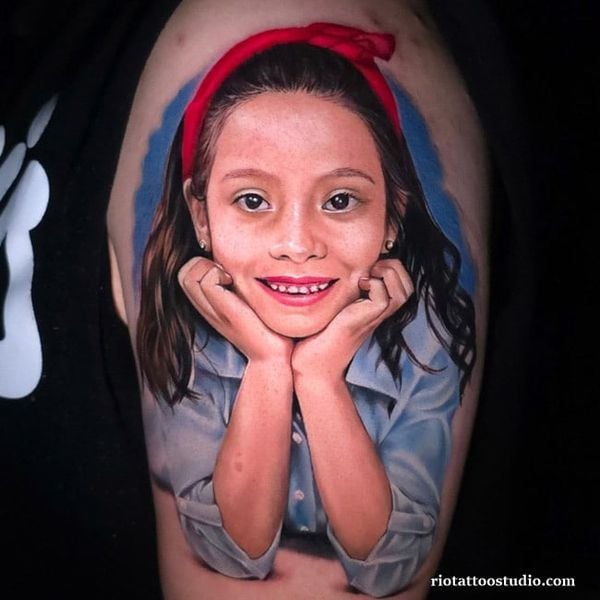 Xăm chân dung màu sắc