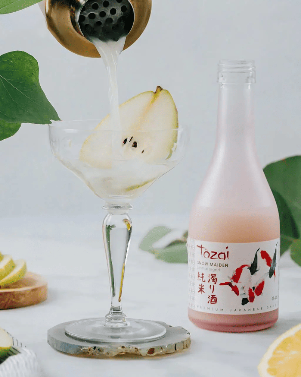 Rượu sake Nigori thường là loại rượu sake ngọt, có mùi trái cây