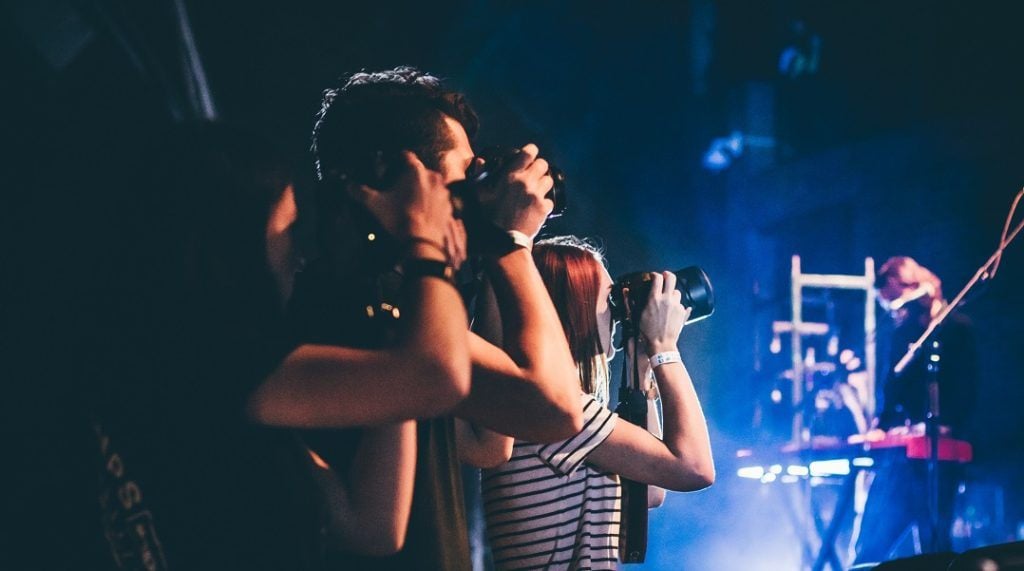 quay video sự kiện