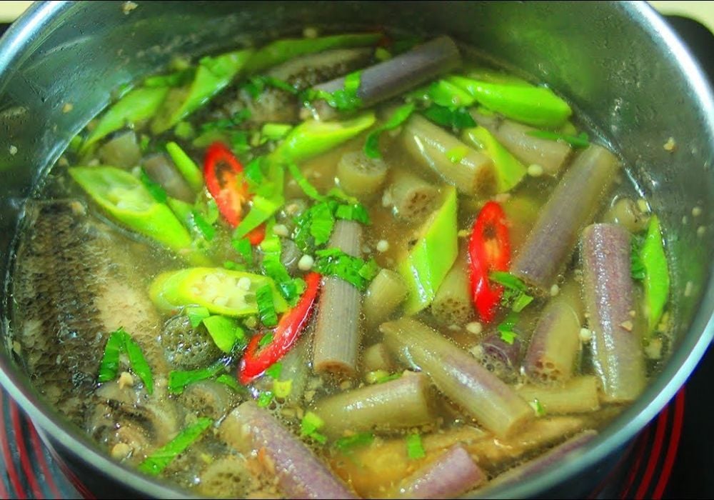 Canh chua cá rô