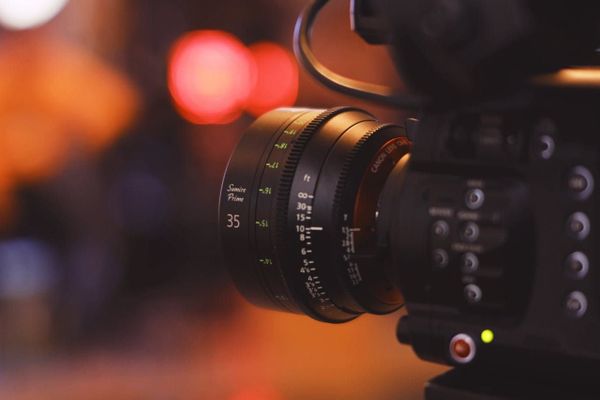 Bộ Sưu Tập Lens Phù Hợp Chụp Phong Cảnh Và Chân Dung – Hướng Dẫn Chọn Ống Kính 2026