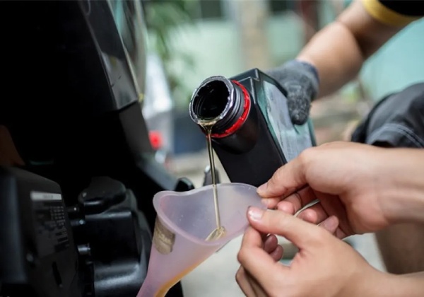 kiem-tra-va-thay-dau