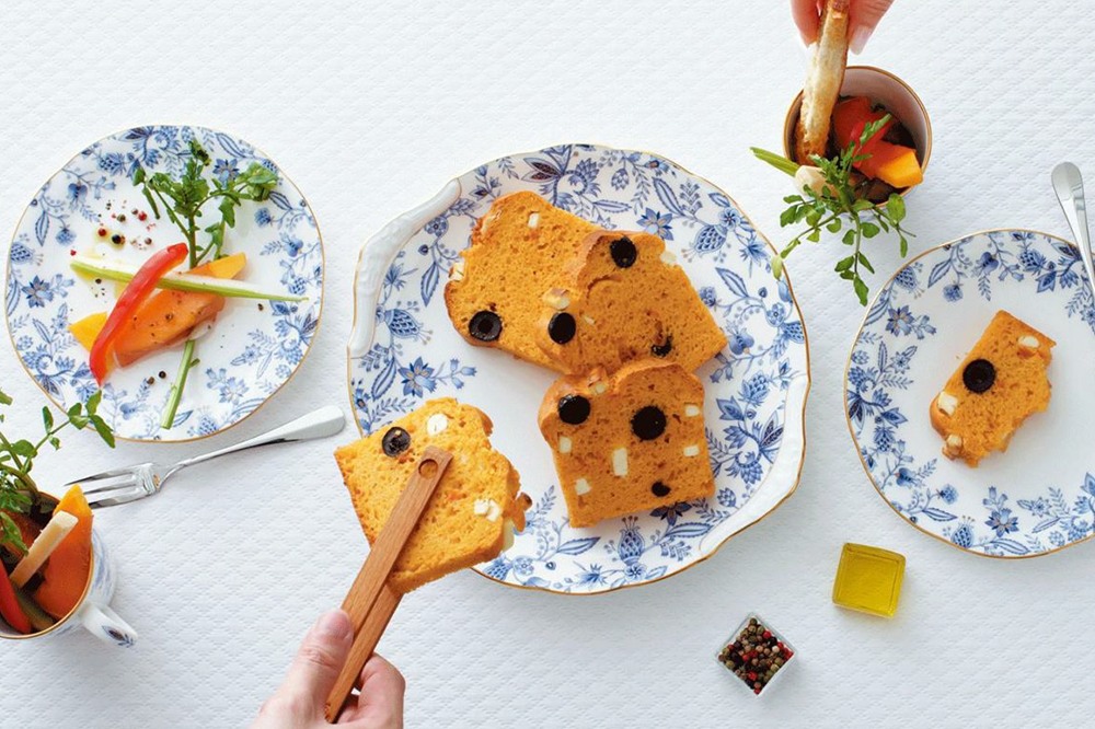 sứ xương và sứ trắng