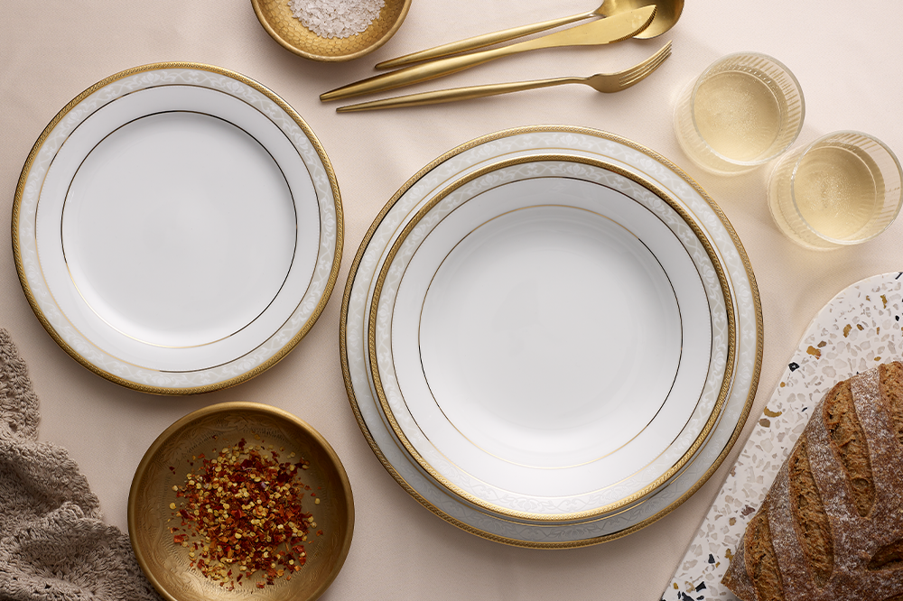 sứ xương và sứ trắng