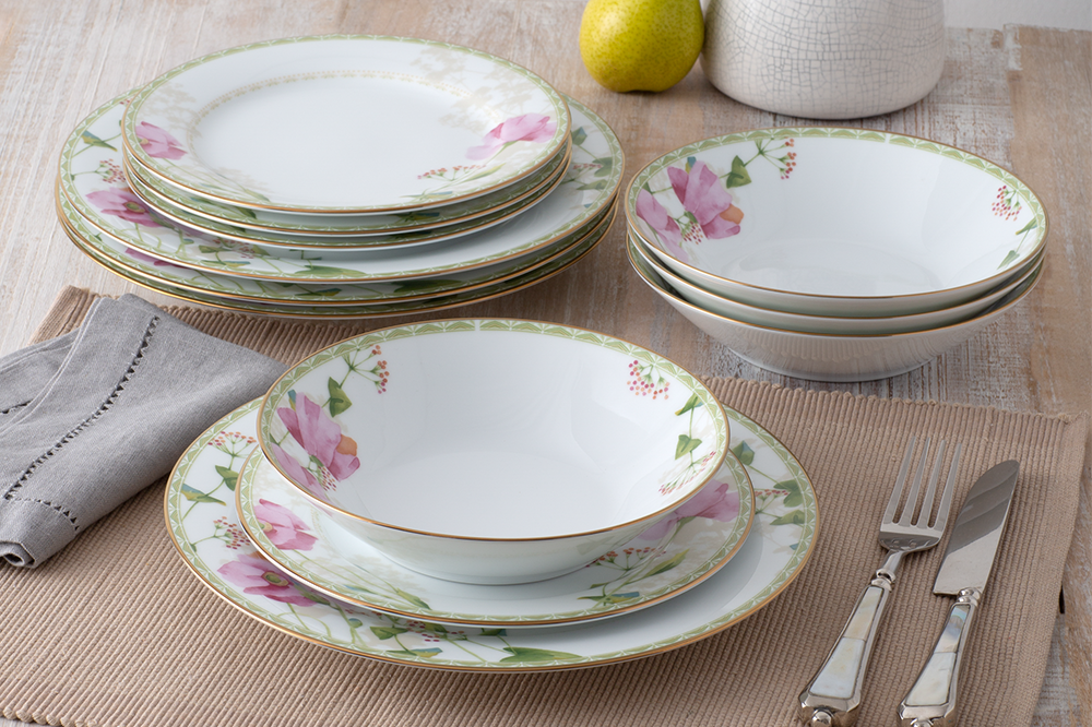 sứ xương và sứ trắng