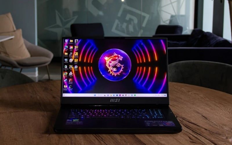 Laptop gaming mạnh, tản nhiệt tốt, màn hình mượt, vừa làm đồ họa vừa giải trí đa dụng