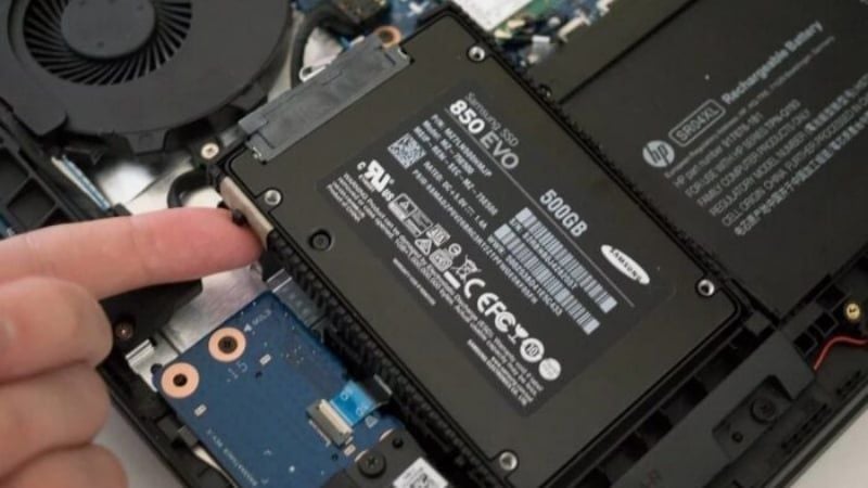 SSD giúp xử lý dữ liệu nhanh hơn