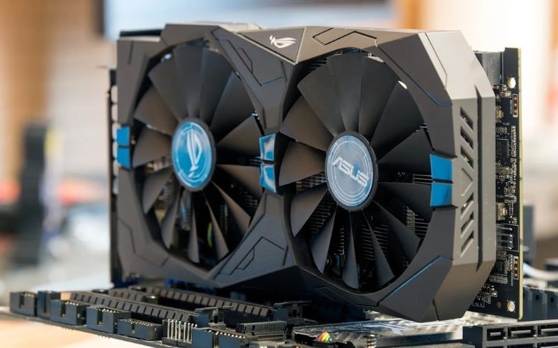 RX 570 4GB phù hợp cho game Esport, AAA cũ, ngân sách hạn chế hoặc dàn máy phụ tạm thời