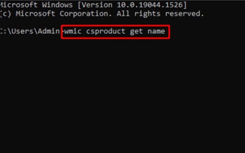 Nhập lệnh wmic csproduct get name và nhấn Enter để hệ thống trả về mã model của máy