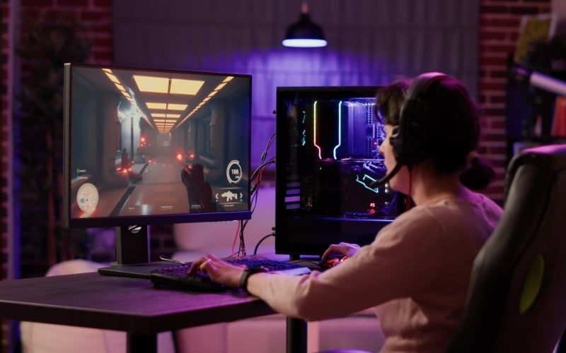 Stereo tạo không gian sống động, giúp game AAA chân thực và đắm chìm hơn