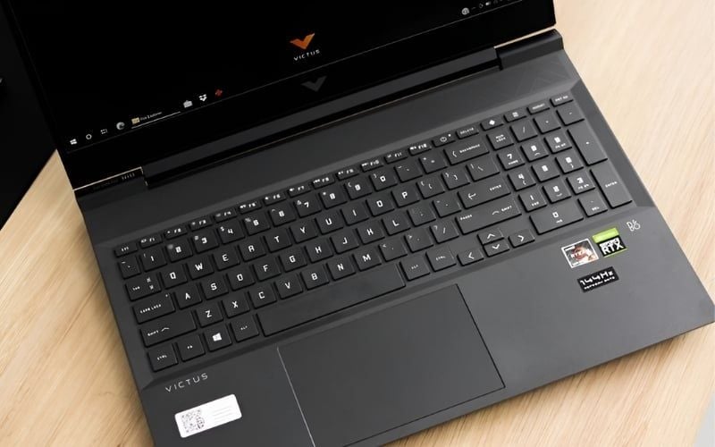 Người dùng cần chỉnh bàn phím laptop khi bị lỗi ký tự, NumLock, driver hay lỗi phần cứng