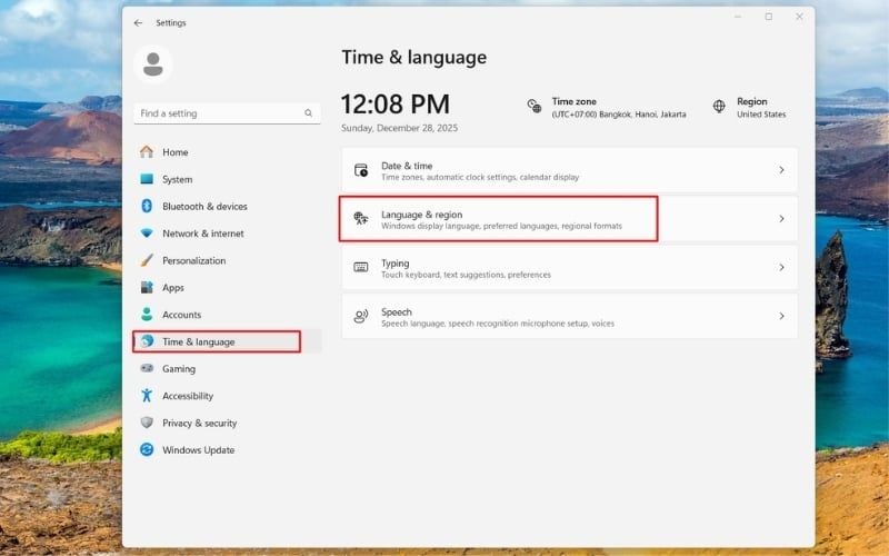 Chọn Language & Region, kiểm tra mục Keyboard layout phải là English (United States)